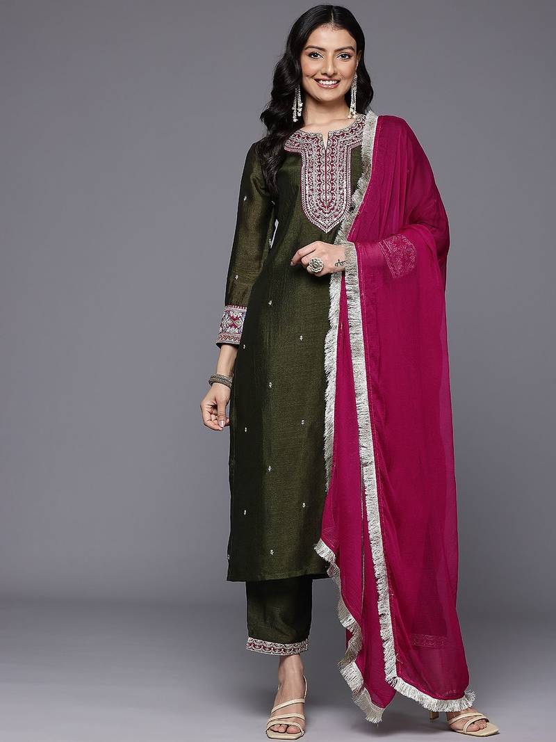 Ethnic Motifs Embroidered Kurta With Trousers & Dupatta