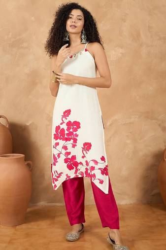 Women Spaghetti strap floral kurta with trousers