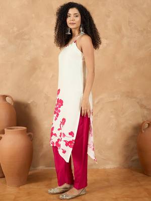 Women Spaghetti strap floral kurta with trousers 5