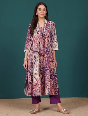 Women Paisley Printed Regular Pure Cotton Kurta with Trousers 1