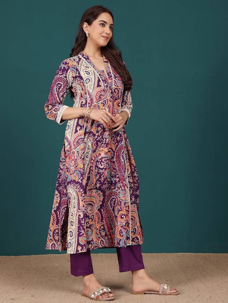 Women Paisley Printed Regular Pure Cotton Kurta with Trousers