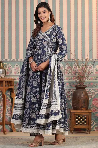 Women Floral Printed Angrakha Thread Work Pure Cotton Kurta with Trousers & With Dupatta