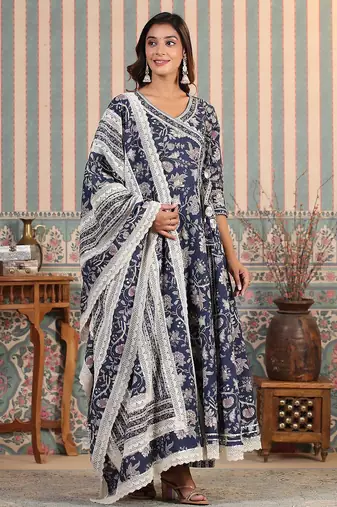 Women Floral Printed Angrakha Thread Work Pure Cotton Kurta with Trousers & With Dupatta