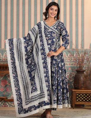 Women Floral Printed Angrakha Thread Work Pure Cotton Kurta with Trousers & With Dupatta 6