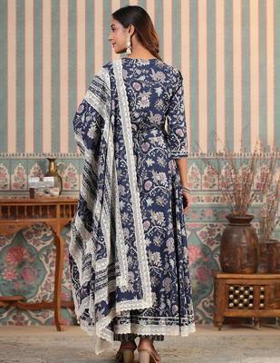 Women Floral Printed Angrakha Thread Work Pure Cotton Kurta with Trousers & With Dupatta 7