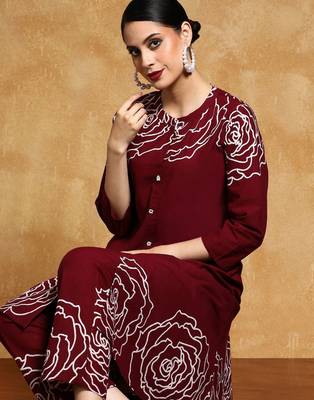 Floral Printed Mandarin Collar A-Line Pure Cotton Kurta With Trousers 2