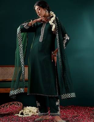 Women Ethnic Motifs Embroidered Regular Kurta with Trousers & With Dupatta 1