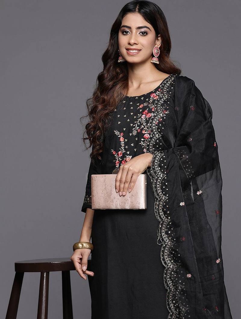 Floral Embroidered Thread Work Kurta with Trousers & Dupatta