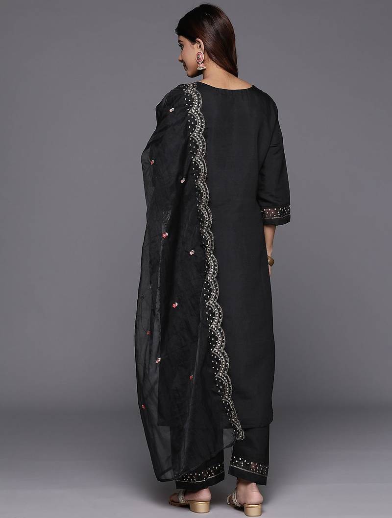 Floral Embroidered Thread Work Kurta with Trousers & Dupatta