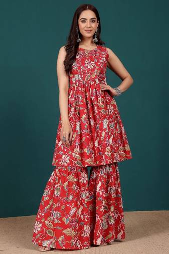 Women Floral Printed Regular Thread Work Pure Cotton Kurta with Sharara