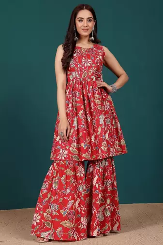 Women Floral Printed Regular Thread Work Pure Cotton Kurta with Sharara