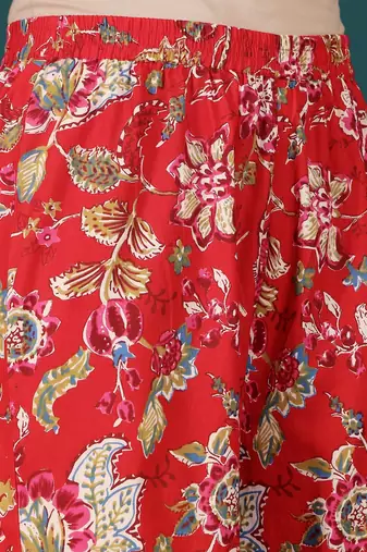 Women Floral Printed Regular Thread Work Pure Cotton Kurta with Sharara