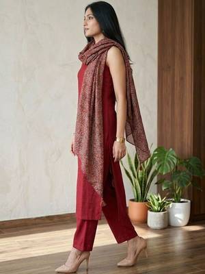 Women Ethnic Motifs Regular Kurta with Trousers & With Dupatta 2