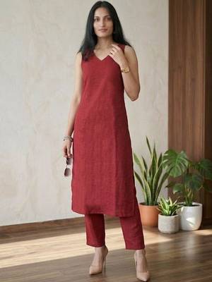 Women Ethnic Motifs Regular Kurta with Trousers & With Dupatta 6
