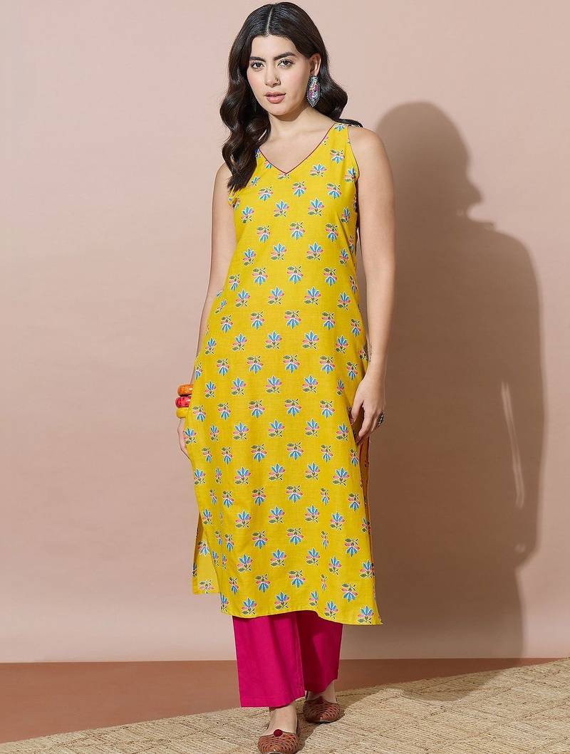 Women Ethnic Motifs Printed Regular Kurta with Trousers