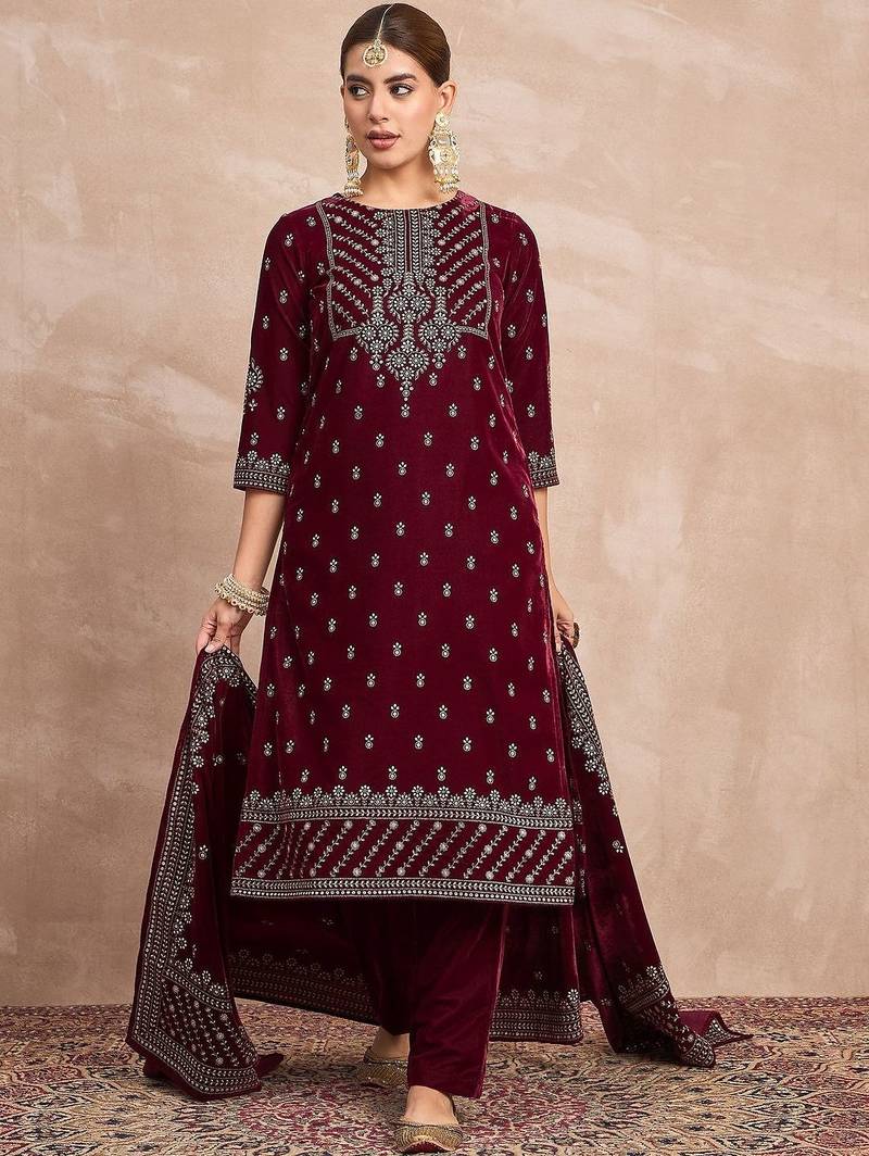Women Ethnic Motifs Embroidered Regular Thread Work Velvet Kurta with Trousers & With Dupatta