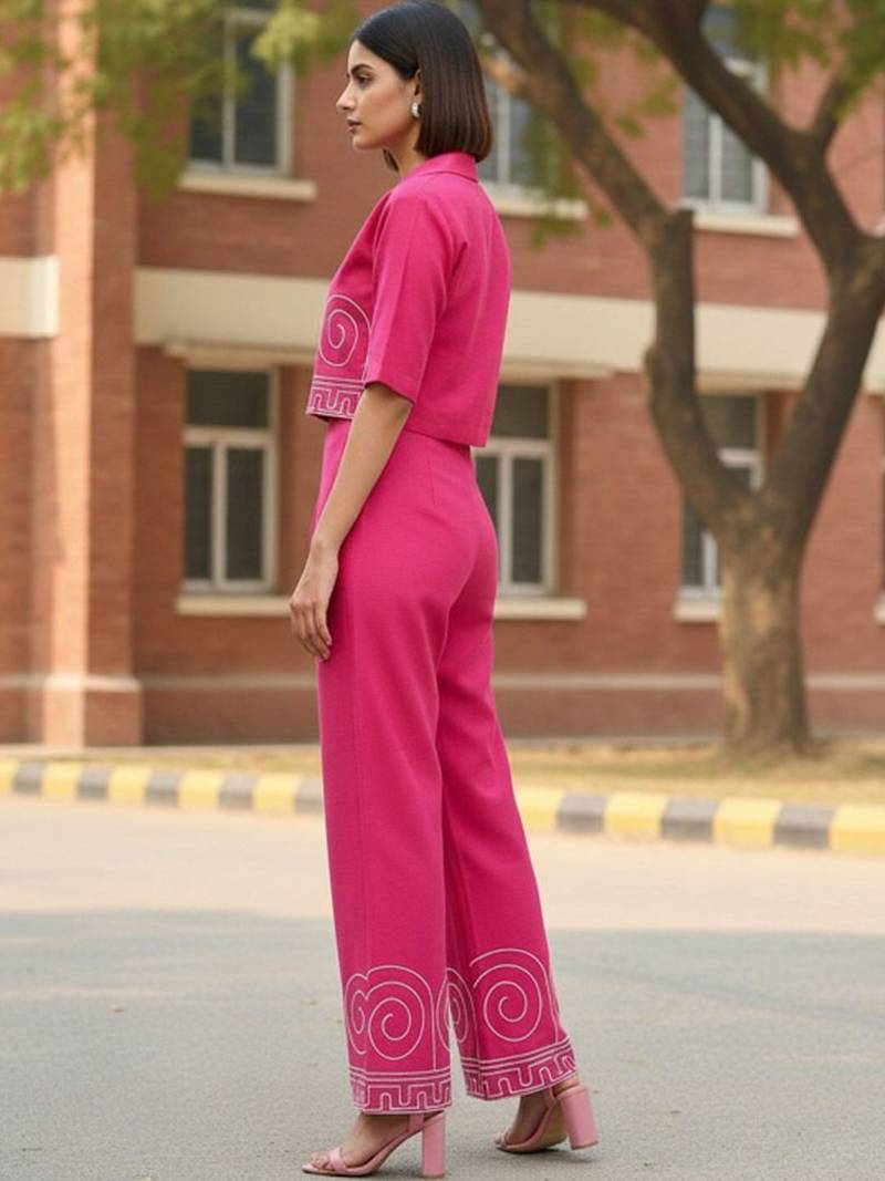 Women Ethnic Motifs Embroidered Regular Thread Work Top with Trousers