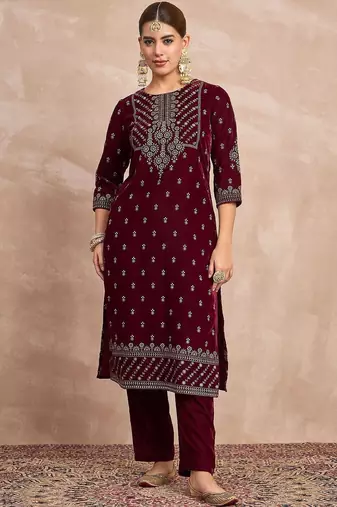 Ethnic Motifs Embroidered Zari Velvet Straight Kurta With Trousers & Dupatta