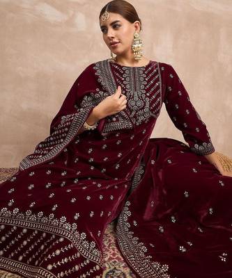 Ethnic Motifs Embroidered Zari Velvet Straight Kurta With Trousers & Dupatta 2