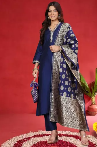 Women Solid Kurta with Trouser & Dupatta
