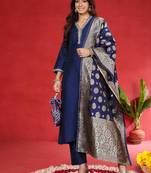 Women Solid Kurta with Trouser & Dupatta