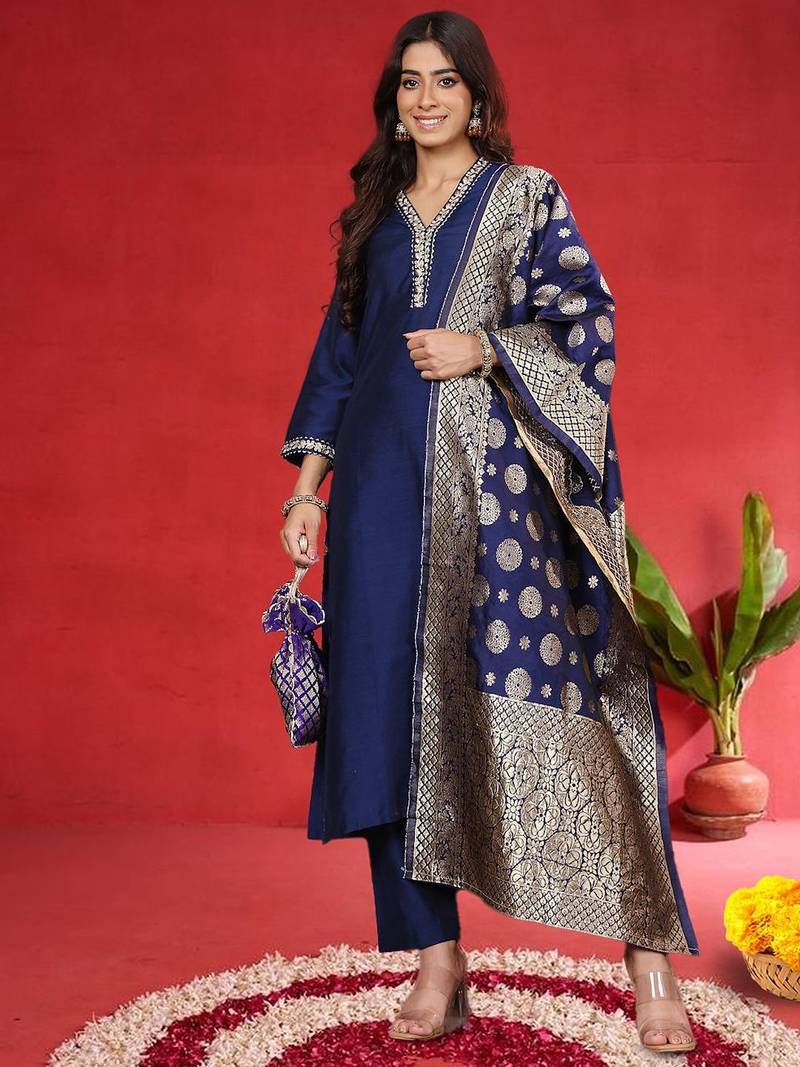 Women Solid Kurta with Trouser & Dupatta