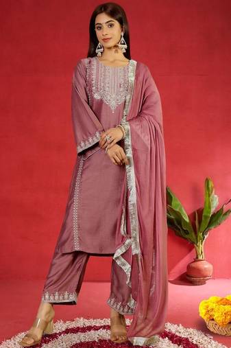 Floral Embroidered Round Neck Zari Straight Kurta with Trousers & Dupatta