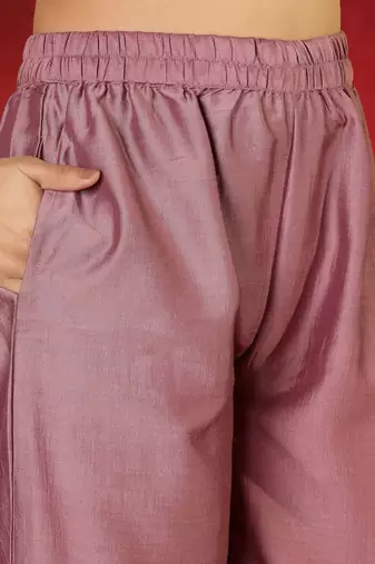 Floral Embroidered Round Neck Zari Straight Kurta with Trousers & Dupatta
