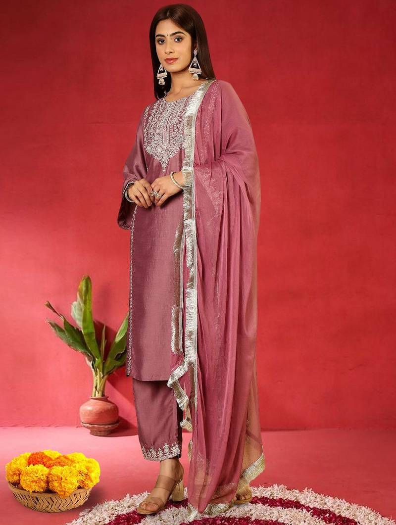 Floral Embroidered Round Neck Zari Straight Kurta with Trousers & Dupatta