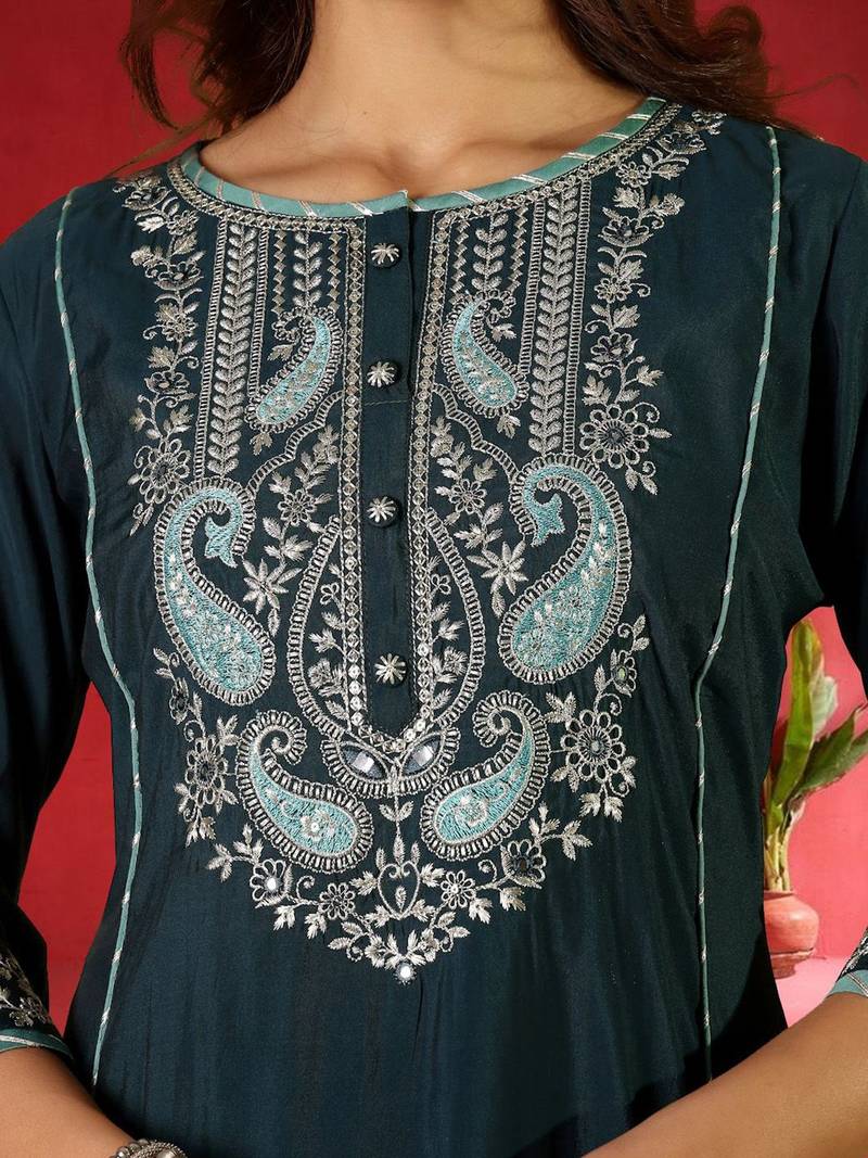 Paisley Yoke Design Zari Straight Kurta With Trousers & Dupatta