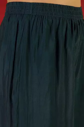 Paisley Yoke Design Zari Straight Kurta With Trousers & Dupatta