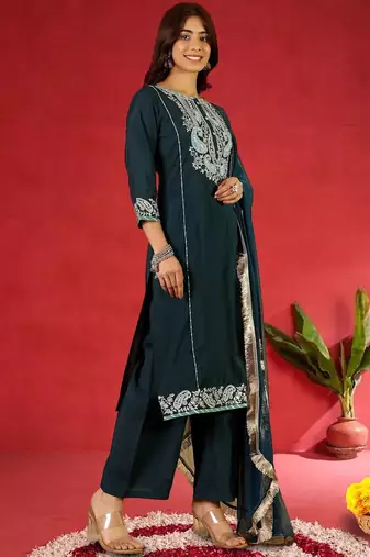 Paisley Yoke Design Zari Straight Kurta With Trousers & Dupatta