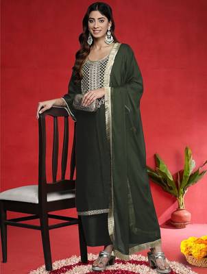 Floral Embroidered Round Neck Pure Cotton Straight Kurta With Trousers & Dupatta 1