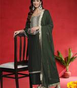 Floral Embroidered Round Neck Pure Cotton Straight Kurta With Trousers & Dupatta