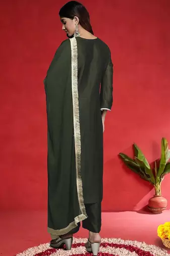 Floral Embroidered Round Neck Pure Cotton Straight Kurta With Trousers & Dupatta
