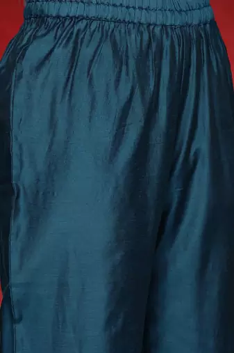 Women Ethnic Motifs Embroidered Kurta with Trouser & Dupatta