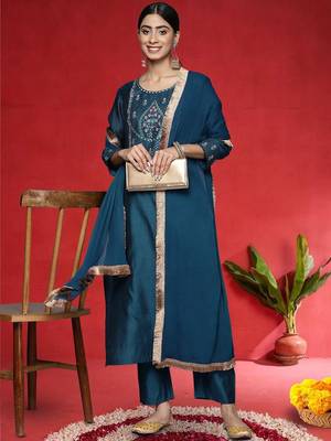 Women Ethnic Motifs Embroidered Kurta with Trouser & Dupatta 6