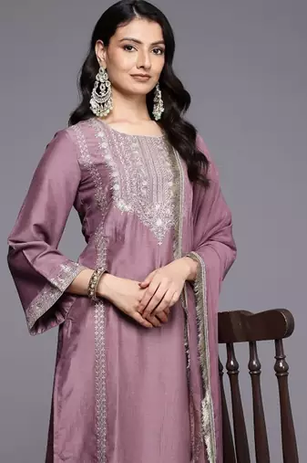 Floral Yoke Design Flared Sleeve Thread Work Straight Kurta With Trouser & Dupatta