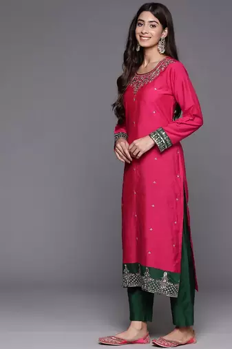 Women Ethnic Motifs Embroidered Regular Kurta with Trousers & With Dupatta