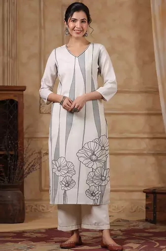 Women Floral Printed Regular Thread Work Pure Cotton Kurta with Trousers & With Dupatta