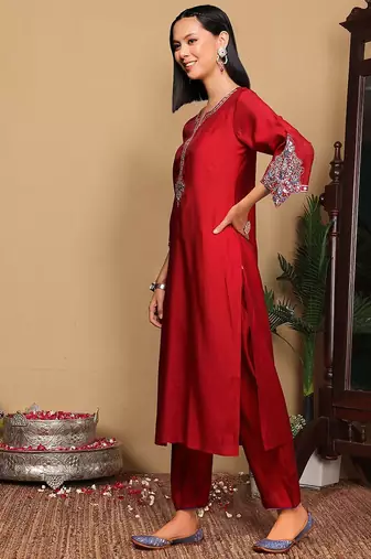 Women Ethnic Motifs Embroidered Regular Sequinned Kurta with Trousers & With Dupatta