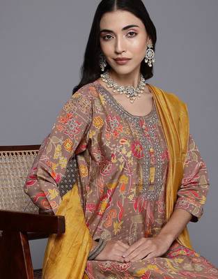 Floral Printed Thread Work Kurta with Trousers & With Dupatta 2