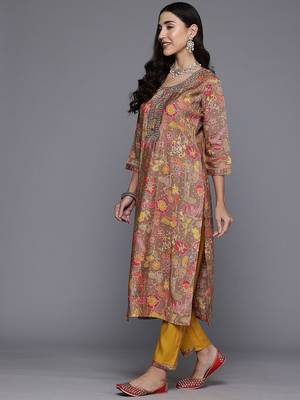 Floral Printed Thread Work Kurta with Trousers & With Dupatta 6