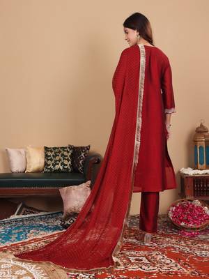 Women Maroon Silk Zari Floral Embroidered Kurta with trousers & Dupatta 3