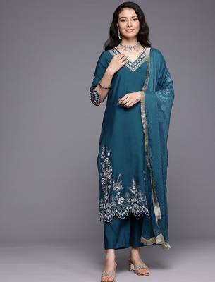 Ethnic Motifs Embroidered Zari Kurta With Trousers & Dupatta 1