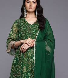 Bandhani Printed Empire Gotta Patti Kurta With Trousers & Dupatta