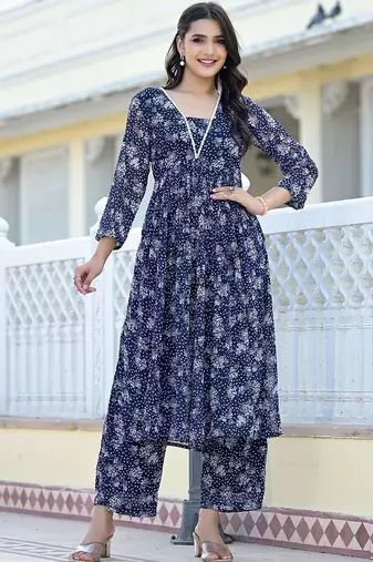 Women Floral Printed Empire Silk Georgette Kurta with Trousers