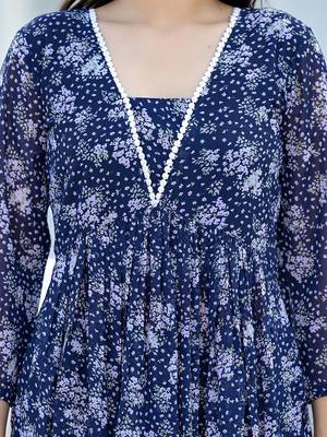 Women Floral Printed Empire Silk Georgette Kurta with Trousers 2