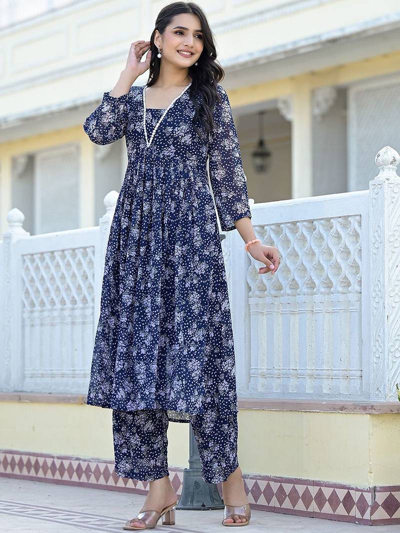 Women Floral Printed Empire Silk Georgette Kurta with Trousers