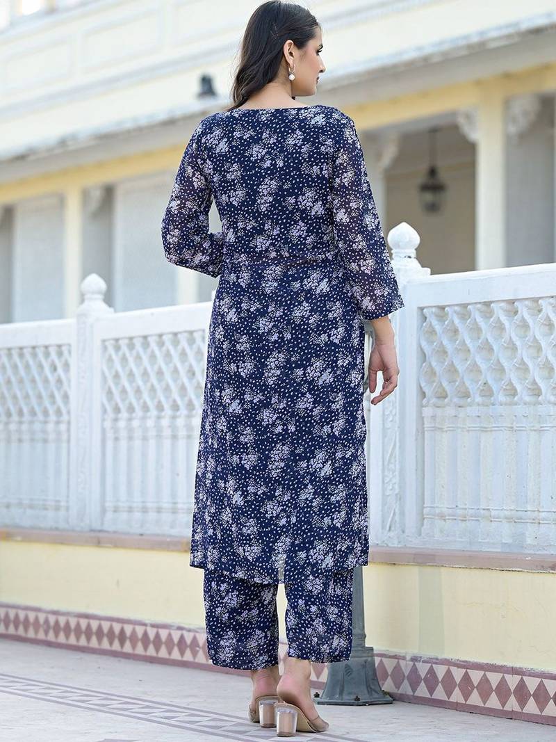 Women Floral Printed Empire Silk Georgette Kurta with Trousers